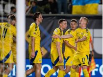 Збірна України з футболу 