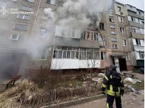 Зруйнований російським дроном будинок у Чернигові. Фото з відкритих джерел