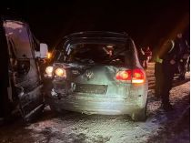 На Бориспільщині зіткнулися три автомобілі&nbsp;— Фото: Нацполіція України