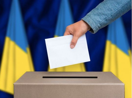 За кого б голосували українці на виборах, фото з відкритих джерел