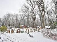 Екопарк під Харковом був атакований КАБом, фото з відкритих джерел