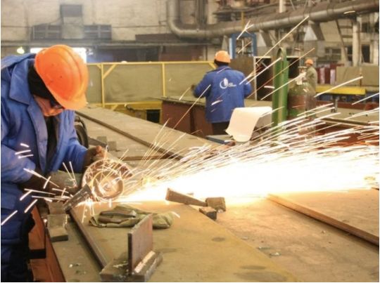 Наразі ринок праці в Україні досі функціонує за Кодексом законів про працю 1971 року, фото з відкритих джерел 