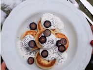 Как приготовить сырники, чтобы держали форму: 10 секретов от&nbsp;победительницы &laquo;МастерШеф&raquo;