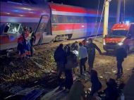 Трагедія в&nbsp;Іспанії: зіткнення двох швидкісних потягів забрало життя понад 20 людей (фото, відео)