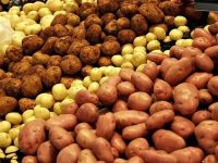 Картопля у магазині