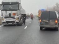 Поїздка на&nbsp;футбол закінчилася трагедією: у&nbsp;Румунії сталася кривава ДТП перед матчем Ліги Європи (відео)