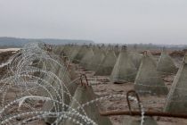 Оборонні лінії уздовж фронту