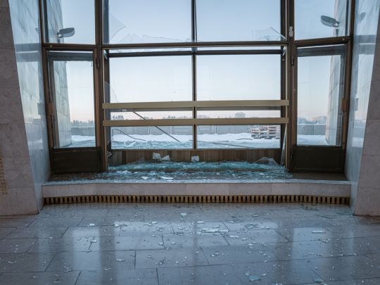 Росіяни пошкодили музей Другої світової у Києві&nbsp;— Фото: Тетяна Бережна