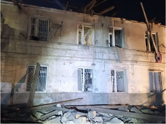 В Одесі пошкоджені будинки та промислові підприємтсва, фото ДСНС