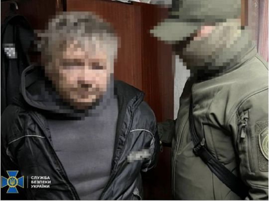 Коригувальником виявився завербований ворогом 63-річний охоронець місцевої автошколи, фото СБУ