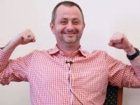 Голова Деснянської РДА Максим Бахматов