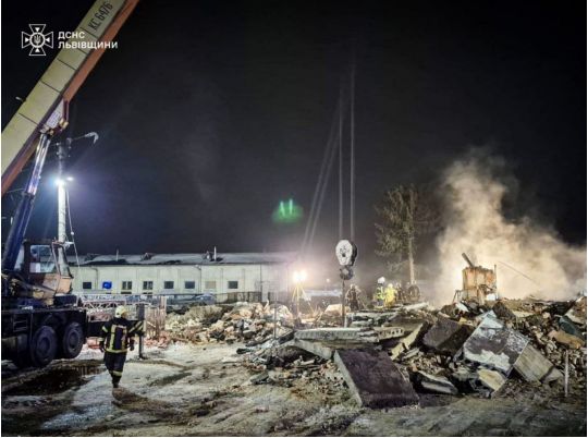 Пожежа на підприємстві, фото ДСНС