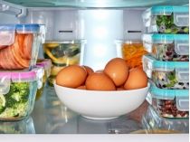 Продукти в холодильнику