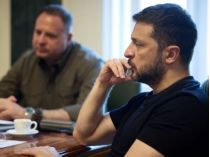 Зеленський не пояснив, чому звільнив Єрмака, фото офіс президента
