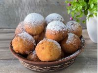Сирні пончики. Фото&nbsp;— скріншот