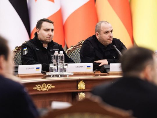 Буданов и Умеров. Фото со страницы Рустема Умерова