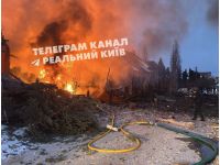 На Софіївській Борщагівці горят житлові будинки, фото соцмережі