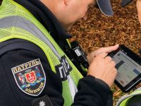 Поліція починає оформляти ДТП через планшети