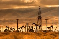 Стрибок цін на нафту