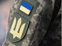 Особи нападників встановлюються, фото з відкритих джерел