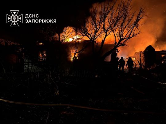 «Шахеди» атакували житлову забудову Запоріжжя. Фото ДСНС