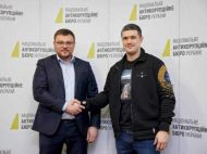 &laquo;Гарантом бездоганної репутації директора НАБУ Кривоноса, якого запідозрили у&nbsp;фіктивному батьківстві, був і&nbsp;міністр оборони Федоров&raquo;,&nbsp;&mdash; експрокурор САП