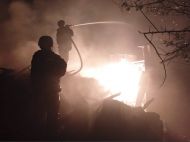 Палають школи й&nbsp;будинки, поранені діти, міста без світла: ППО збила 73 дрони, але десятки влучили (фото, відео)