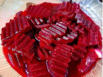 Маринований буряк