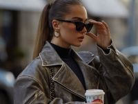 Мода 90-х повертається: культові пальта та джинси знову в тренді