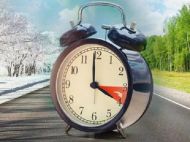 Україна переходить на&nbsp;літній час: чому стрілки годинника переводять саме вночі