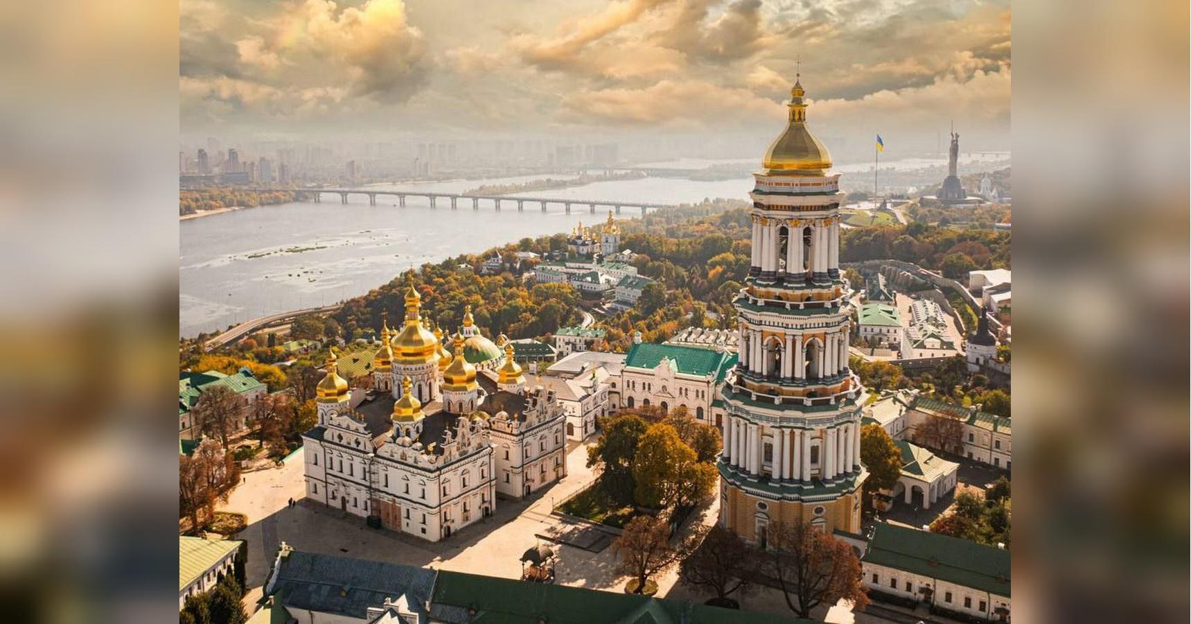 Існує версія, що княгиня Ольга замовила вбивство сина: як історія загибелі Святослава може бути пов’язана з Києво-Печерською лаврою