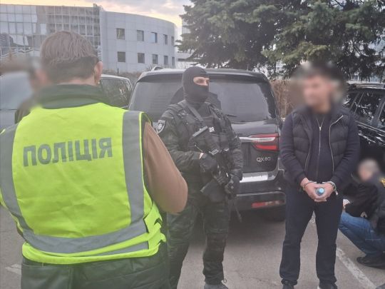 Преступники торговали броней от мобилизации - Фото: Нацполиция Украины