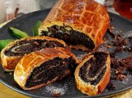 Этот маковый рулет исчезает со&nbsp;стола быстрее, чем успевает остыть