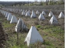 На кордоні встановлені «зуби дракона» та рокадні дороги, фото ОК «Захід»