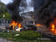 Взрывы и&nbsp;разрушенные дома, погибшие и&nbsp;десятки раненых: россия накрыла Украину волной атак