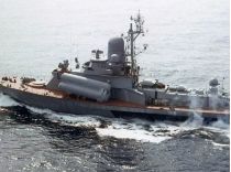 Уражено малий ракетний корабель та склади ворога, фото з відкритих джерел