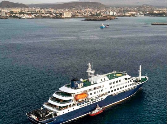 круїзний лайнер MV Hondius. фото з відкритих джерел