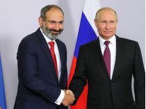 Володимир Путін загрожує Вірменії&nbsp;— Фото: ТАСС