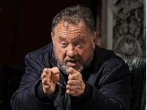 Сын актера Богдана Бенюка стал в ряды ВСУ - Фото: Facebook\Богдан Бенюк