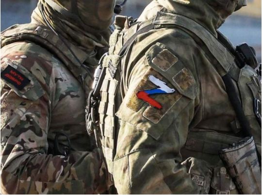 Командир росіян наказав відрізати голови вбитим українцям, фото з відкритих джерел