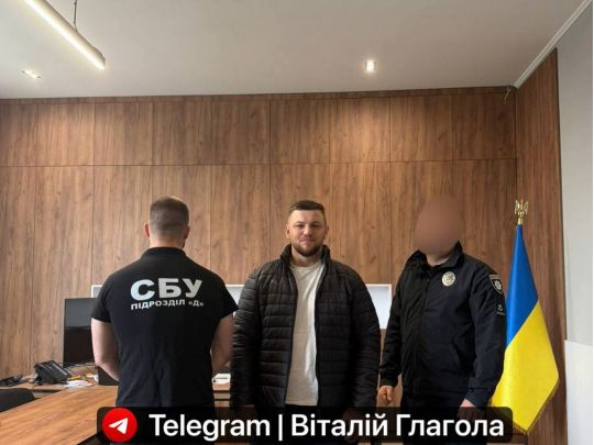 Обшуки тривають в Ужгородському РТЦК та СП. Фото зі сторінки В.Глаголи