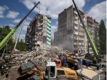 У Києві повністю зруйновано частину багатоповерхівки, фото ДСНС
