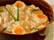 Картофельный салат с яйцами