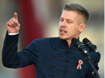 В офісі нового прем'єра Угорщини Петера Мадяра знайшли документи Орбана