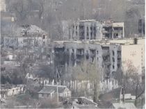 «Вбивають за їжу»: в окупованих Олешках люди масово гинуть від голоду (відео)