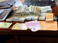 У «топів» Нацполіції пройшли обшуки: знайшли багато цікавого