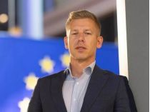 Премьер Венгрии Петер Мадяр заявил, что Украина должна получить прочные гарантии безопасности