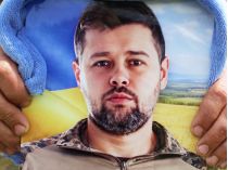молодший сержант, командир відділення берегової оборони Петро Бойко
