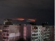 Грушівська балка&nbsp;— горить нафтобаза після атаки БПЛА, фото соцмережі