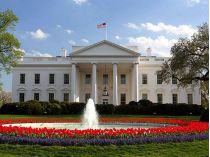 Біля Білого дому в США відбулась стрілянина 